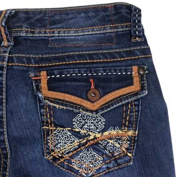 UNIONBAY Skinny Boot Distressed Boho Jean 30x31 Blue Low Rise Embroidered Size 5 - Picture 6 of 12